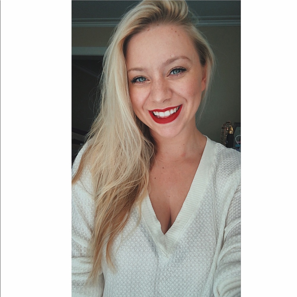 Meet your Posher, Victoria